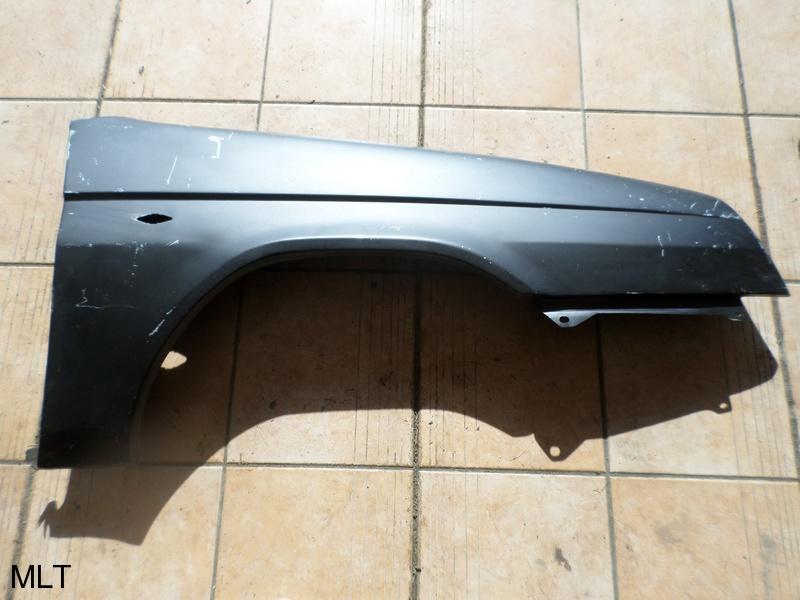 SKODA FAVORIT SÁRVÉDŐ ELSŐ JOBB