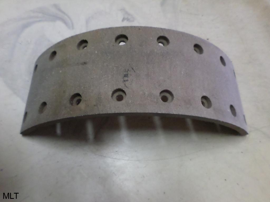 PÓTKOCSI FÉKBETÉT 400X120X10mm FÚRT