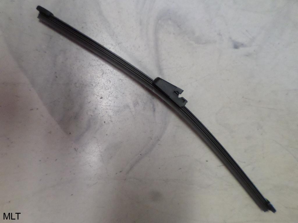 ABLAKTÖRLŐ LAPÁT HÁTSÓ 330MM BMW,SEAT,SKODA,VW