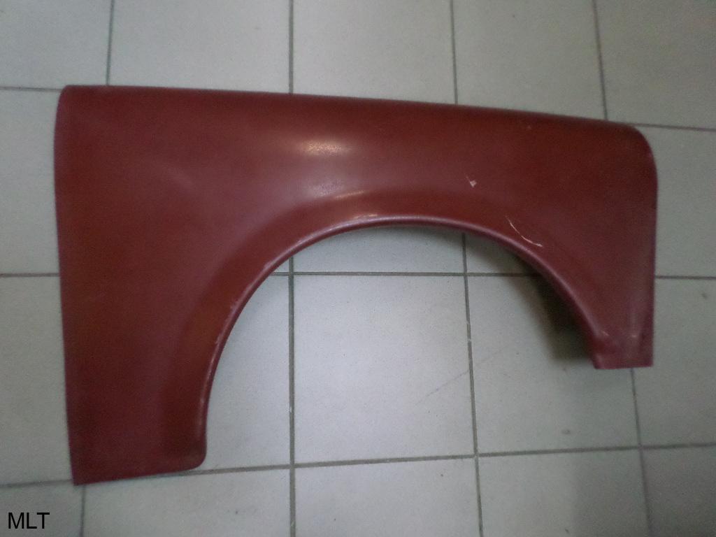 TRABANT SÁRVÉDŐ ELSŐ 601 JOBB 