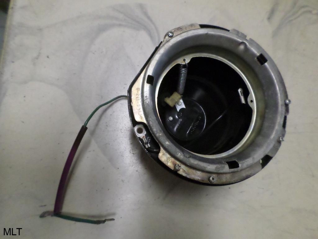 LADA FÉNYSZÓRÓ ÜST 2103 BAL BELSŐ =FIAT 125